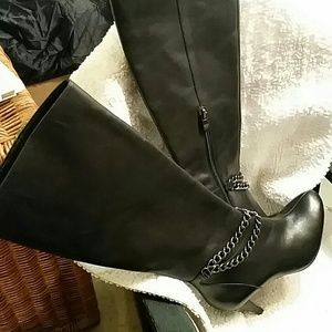 Vince Camuto (new)size (6)